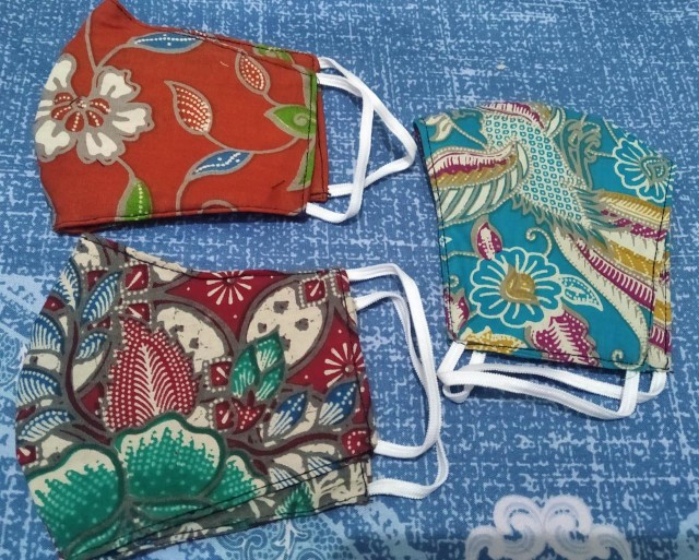 Masker Kain Batik Anak 3 Ply Headloop Dan Earloop