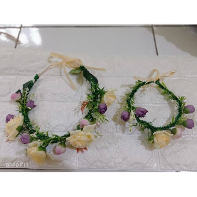 Mahkota bunga,hiasan kepala