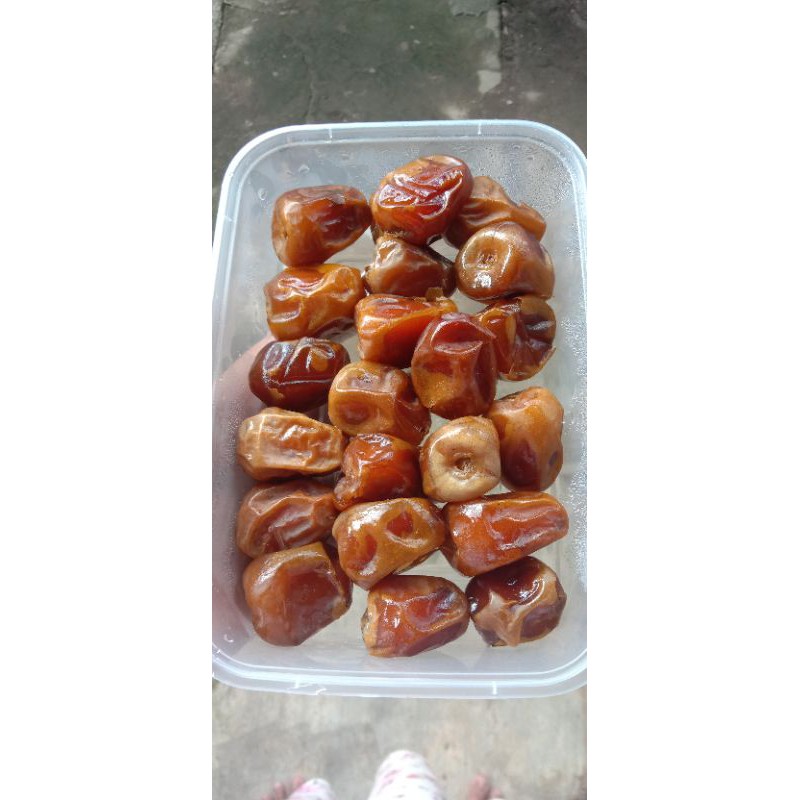 

KURMA SUKARI LEMBUT 1/4KG