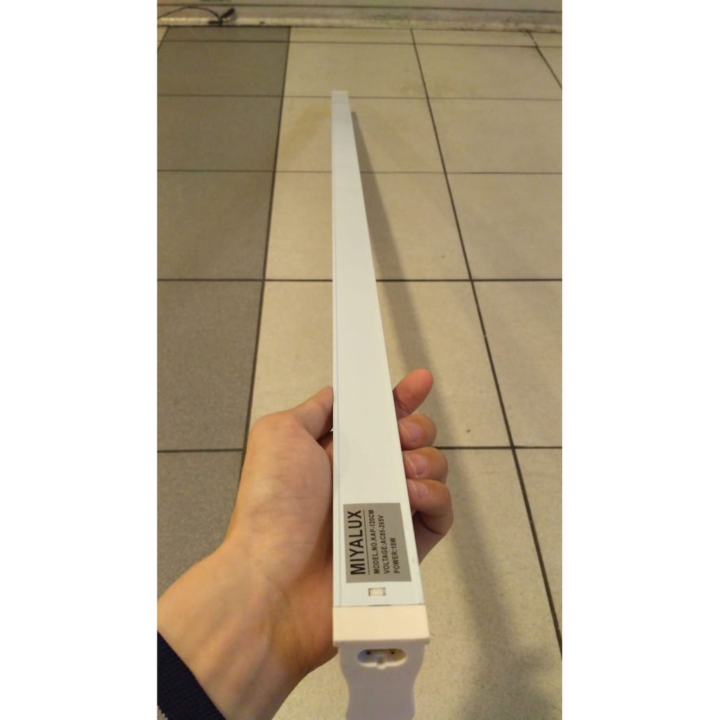 Kap Lampu TL Housing TL Rumah TL LED Tube T8 120 CM 18 W Kap LED TL T8 18W