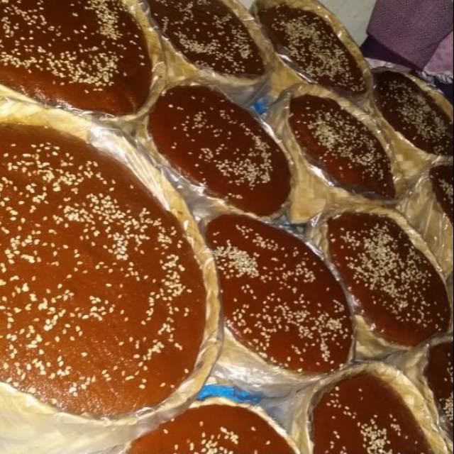 

Jenang kawah ketan/dodol jawa timuran /Jenang Manten 1 kiloan.sdh di vacum