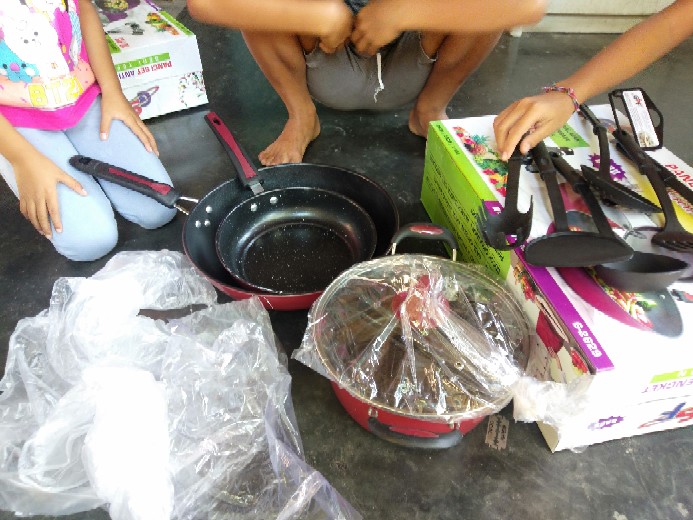 Panci Set Gsf 4pcs Teflon Series Gsf G-2429 - Gsf 2429 - Gsf2429 / Gsf 2529 / Gsf-2529 / Gsf2529