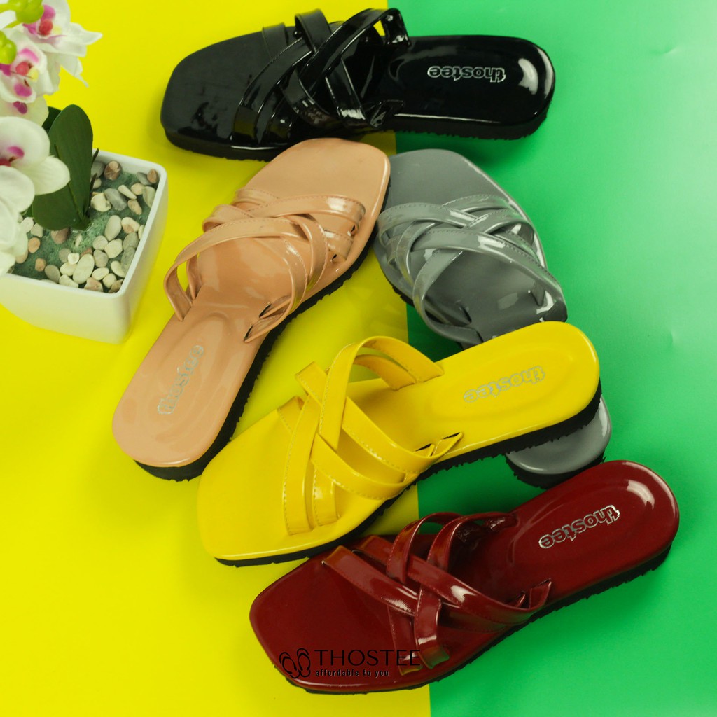 Sandal Kulit Wanita Tali Karet Silang Thostee Crunchy sandalku.