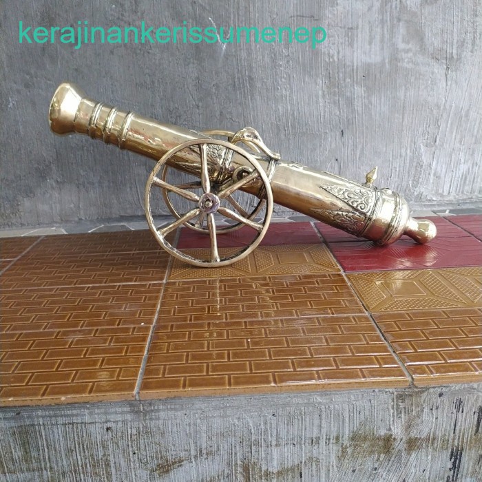 miniatur meriam VOC bahan Kuningan antik koleksi