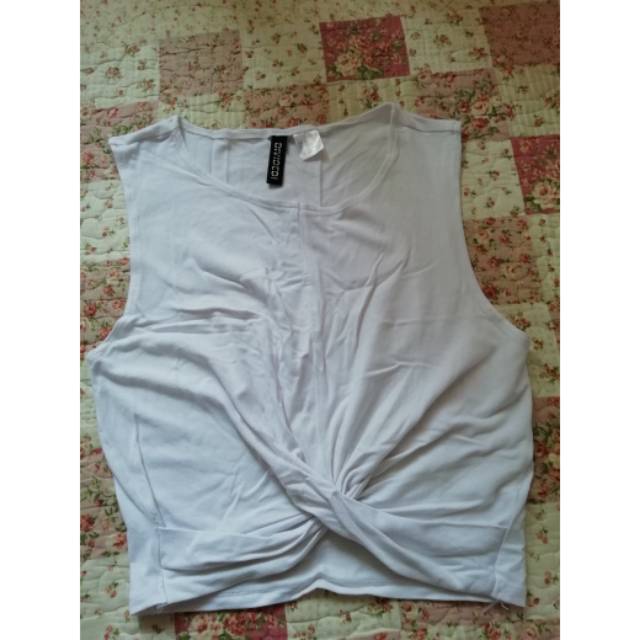 Crop Top H&M bisa buat senam ~ Preloved