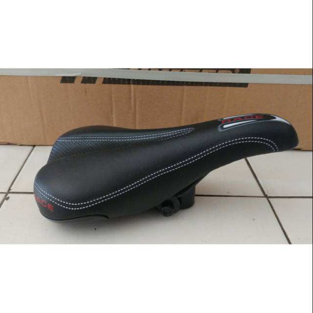 SADDLE MTB RACE EMPUK