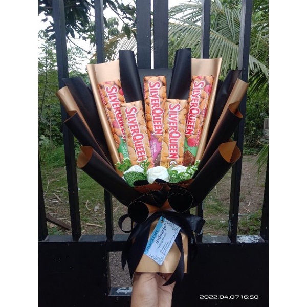 

Bucket Coklat Silverqueen