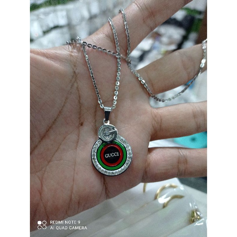 kalung set liontin gucci titanium