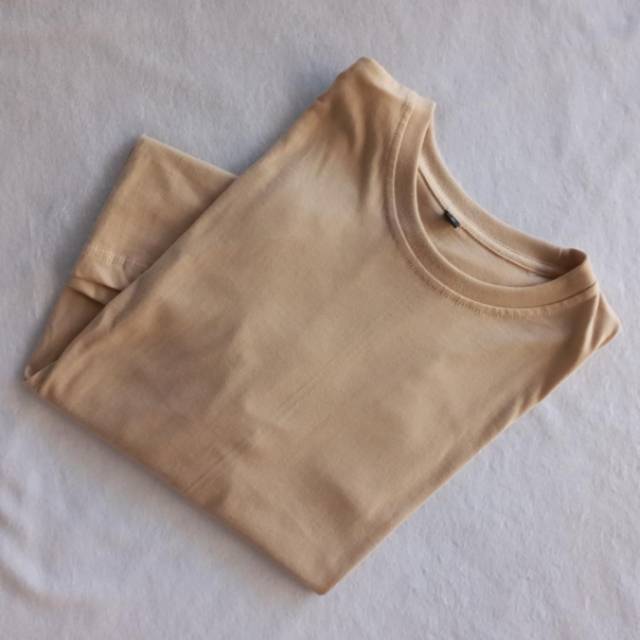 KAOS POLOS CREAM