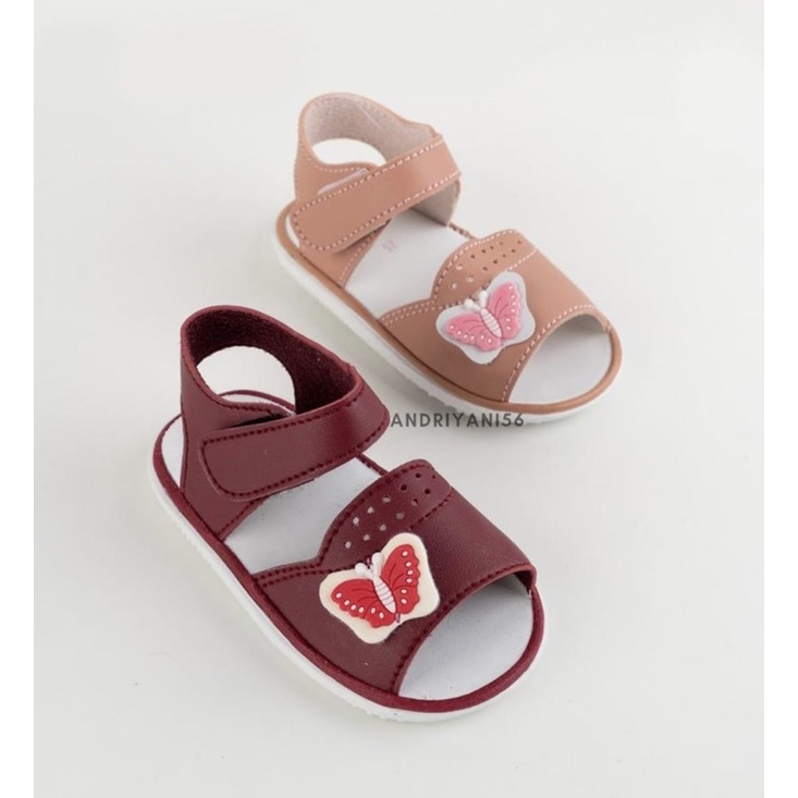D6 SENDAL ANAK PEREMPUAN KEKINIAN USIA 1 2 3 TAHUN BUNYI ANTI SLIP