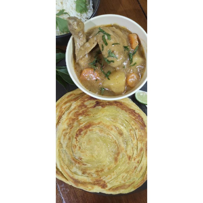 

Kari Ayam/Sapi/Kambing dengan irisan wortel, kentang berat per kemasan 450 gr