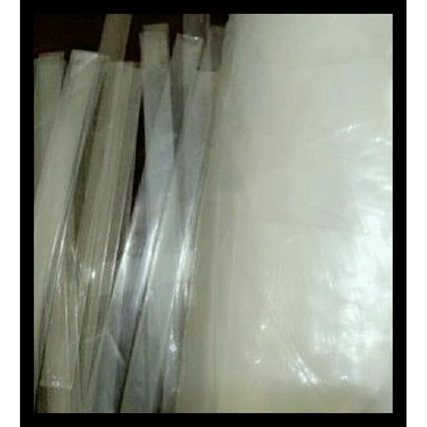 

Plastik Es Pensil 1.8X23 Cm 1Kg Isi 2800 Pcs Terlengkap