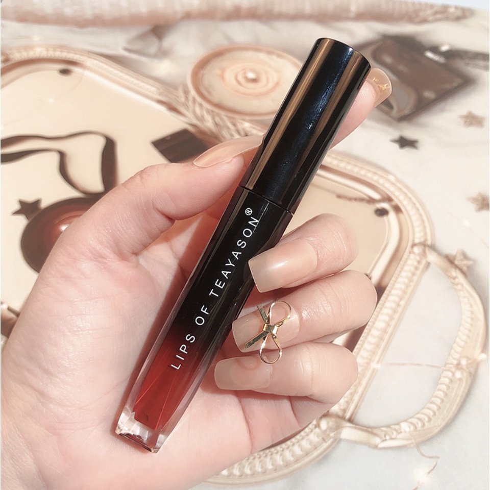 TEAYASON Black Lip Glaze Glossy Lip Gloss Lipstik Brightens and moisturizes the lips TD009