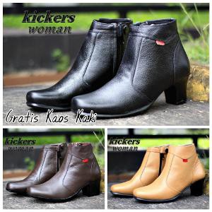 Sepatu Pantofel Kickers Wanita