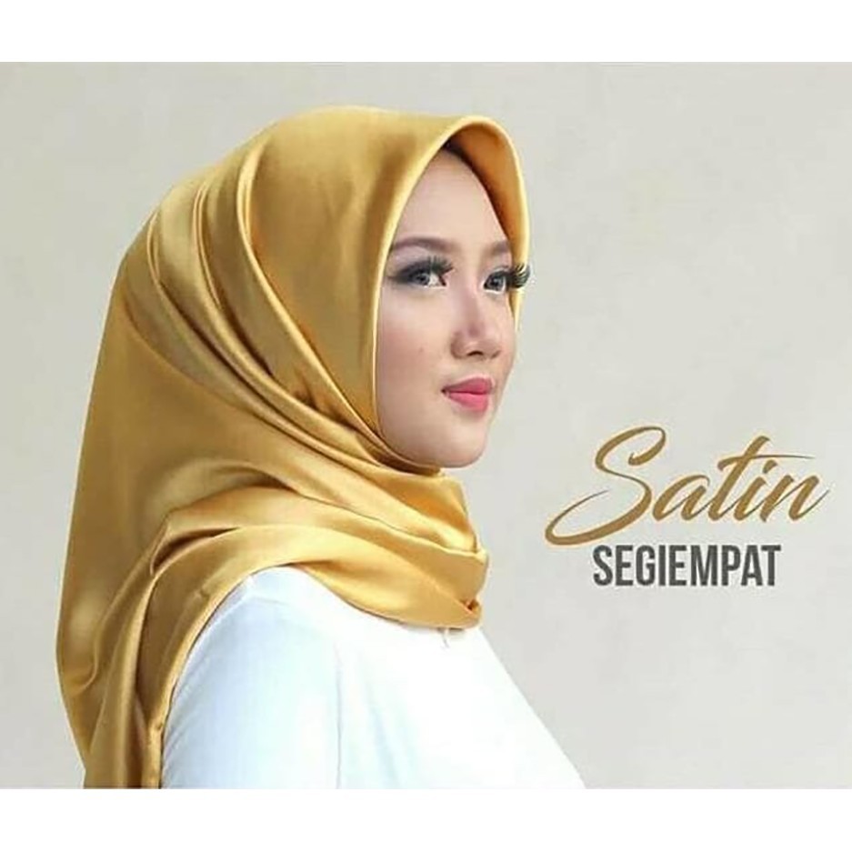 Jilbab Segiempat Satin Velvet Warna GOLD Kilau Emas Elegant 110x110 by Asri Hijab | TERLARIS