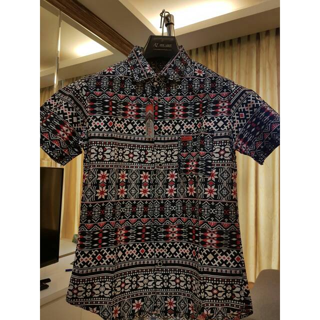 RF / KEMEJA BLACK 7 ONE / KEMEJA COWOK / KEMEJA KEKINIAN / B