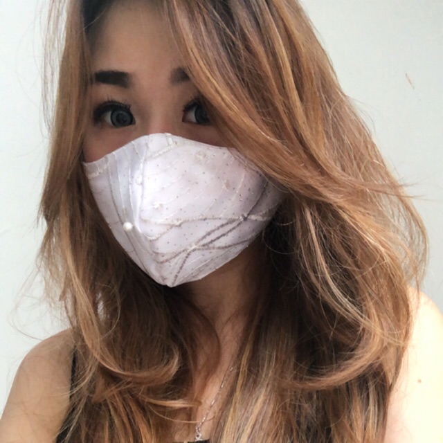 Masker fashion kain wanita cewek 3ply bisa di cuci earloop Masker fashion kain wanita cewek 3ply bisa di cuci earloop