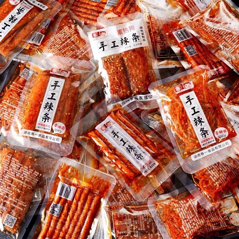 

SNACK KOREA Spicy Latiao Childhood Snack Instan Korea