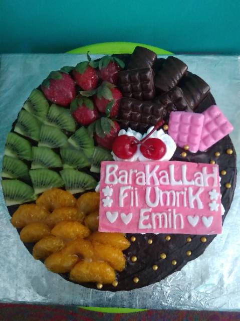 

Blackforest Lapis Coklat / Kue Ulang Tahun / Kue Ultah