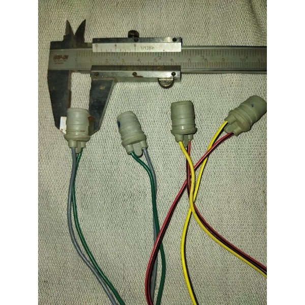 Jual kabel soket fitting lampu indikator speedometer motor bisa    untuk