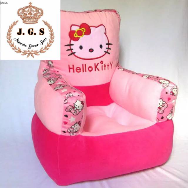 Sofa kursi anak karakter.
