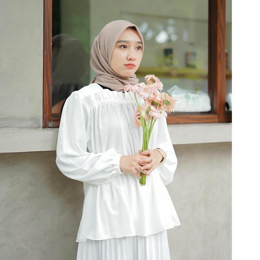 Sugar Blouse Amanda Basic Top Atasan Polos Pusatgrosir_solo