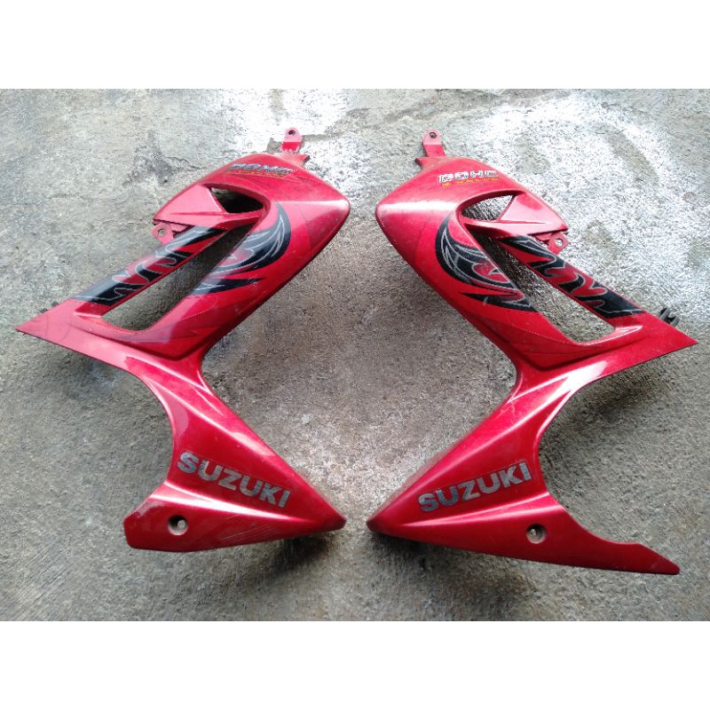 body sayap cover mesin bagian depan bawah suzuki satria 150 fu