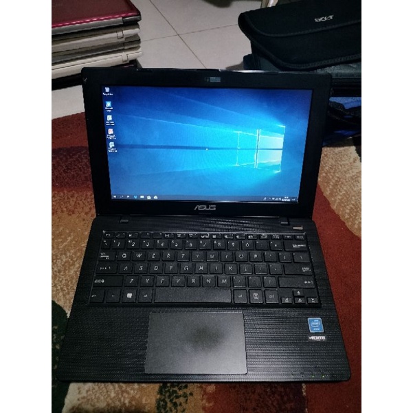 Laptop Notebook Netbook Asus X200 Bergaransi Siap Pakai