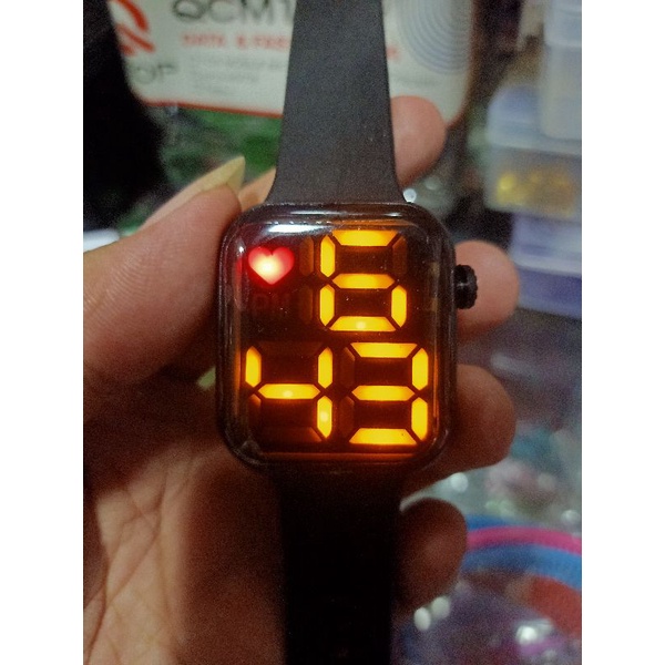 Jam tangan wanita/jam viral/full layar