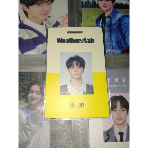 IDC SG22 JAY ID CARD SEASON GREETING 2022 ENHYPEN OFFICIAL PHOTOCARD DIMENSION DILEMMA ANSWER BORDER