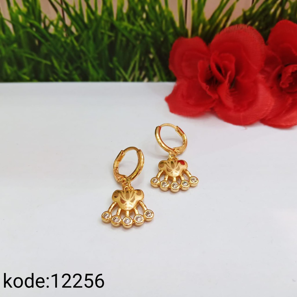 Anting Desi Gantung Lapis Emas Anting Love Replika Emas Asli // 12256.8