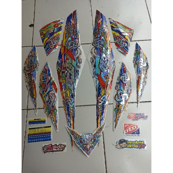 STRIPING BEAT FI 2012-2015 TRANSPARAN HOLOGRAM LIST BODY BEAT FI