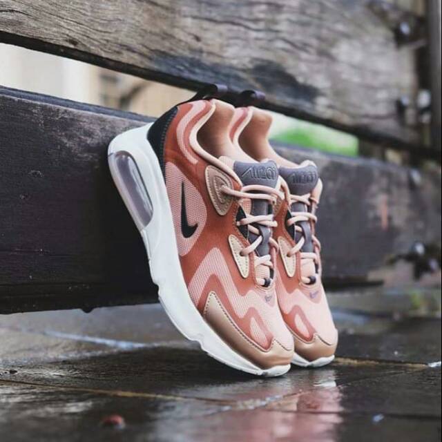 NIKE AIR MAX 200 ORIGINAL