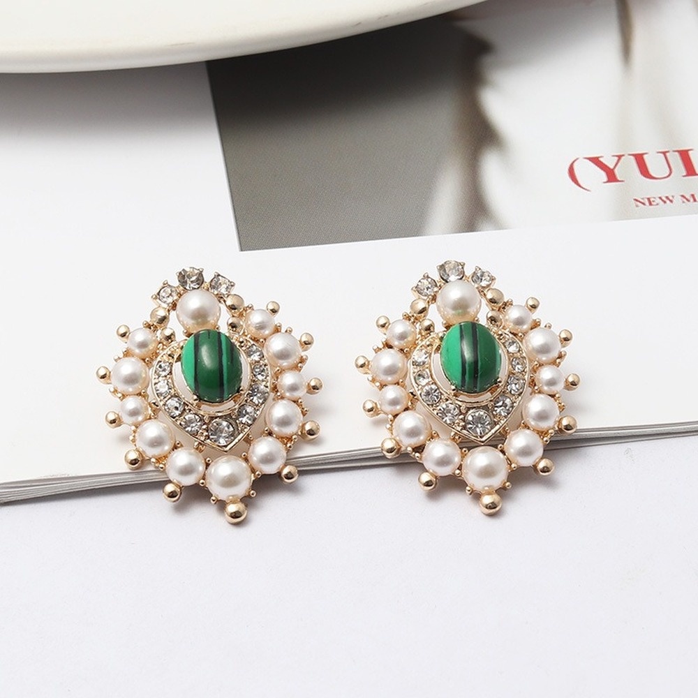 Anting Mutiara Permata Gaya Vintage Untuk Wanita