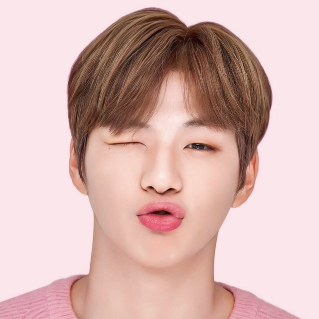 WANNAONE LIPBALM X INNISFREE LIMITED