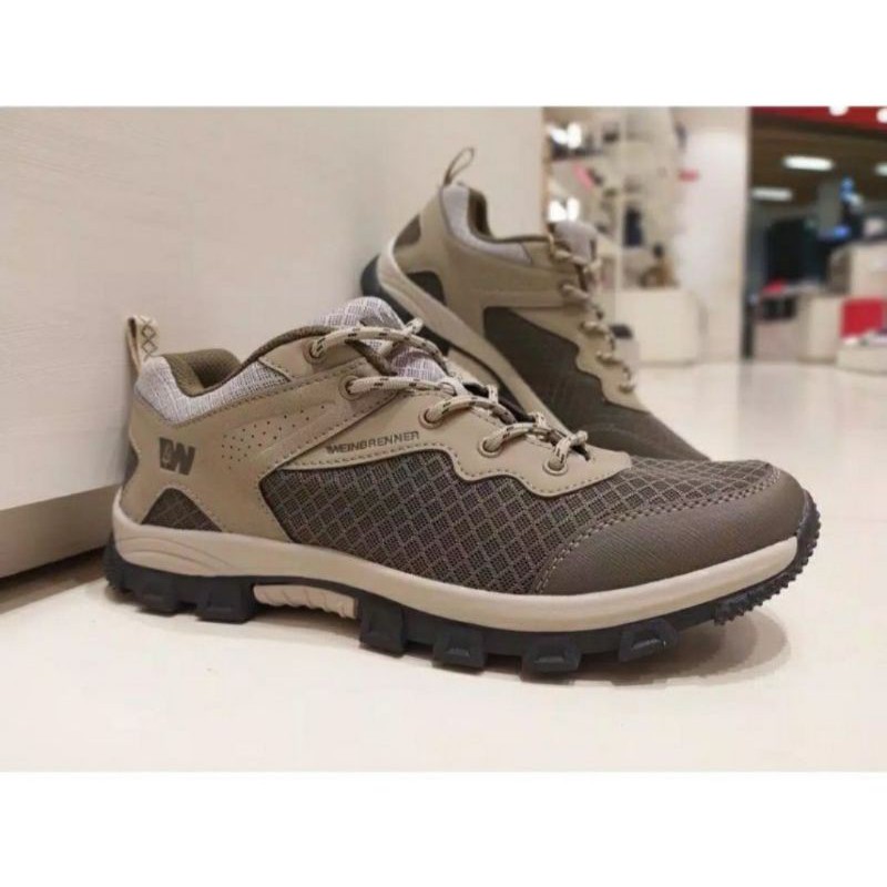 Sepatu Outdoor Pria Weinbrenner