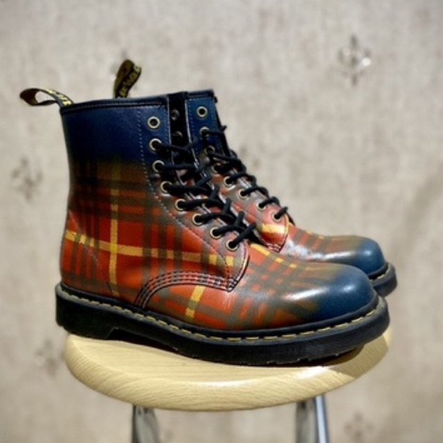 dr martens 1460 tartan. Size 42 ( docmart dr. martens 1460 1461 101 949 3989 wingtip brogue adrian t