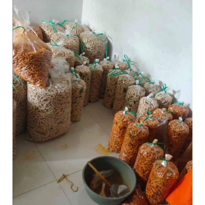 

Basreng pedas daun jeruk isi 5kg