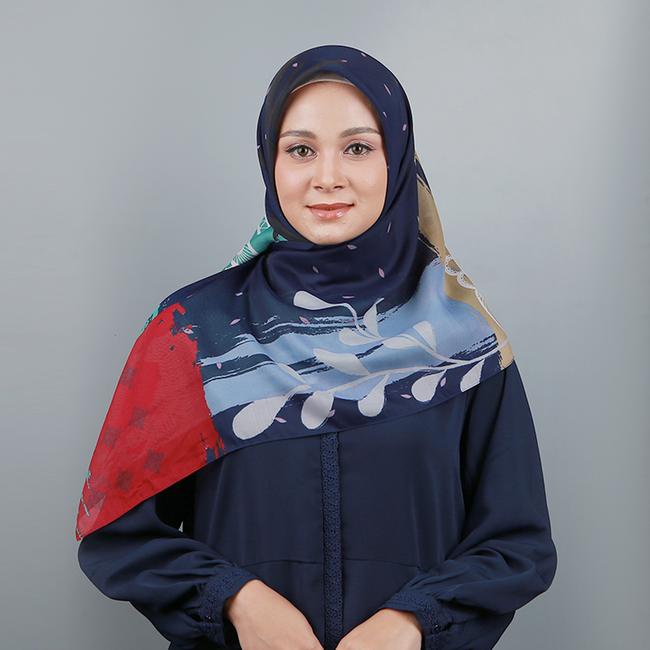 ZOYA AMEERA SCARF SEGI EMPAT