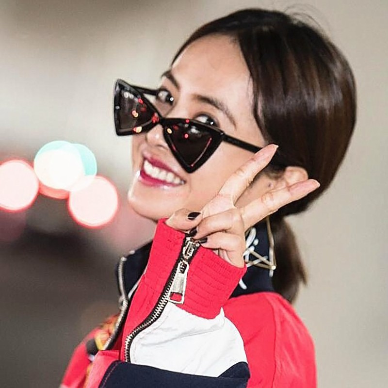 Kacamata Wanita Hitam Wanita Model Korea Ulzzang Retro Cat-Eye Segitiga Untuk Pasangan