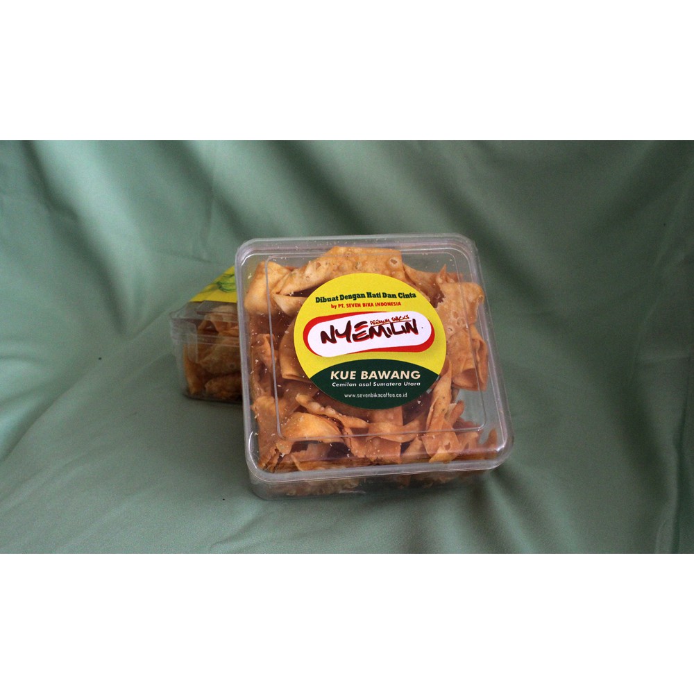 

Cemilan Keripik Bawang 80 Gram