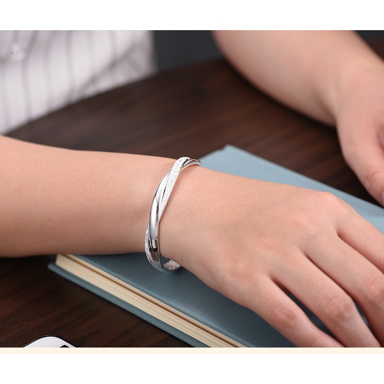 Gelang Model Terbuka Bahan 999 Sterling Silver Untuk Wanita