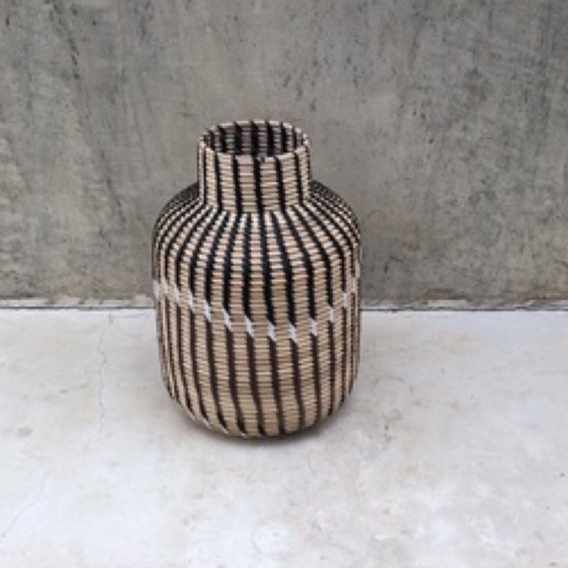 Lombok Authentic | Tabitha Rattan Vase | Vas Bunga Rotan Bulat | Hiasan Dekorasi Rumah Minimalis Bohemian