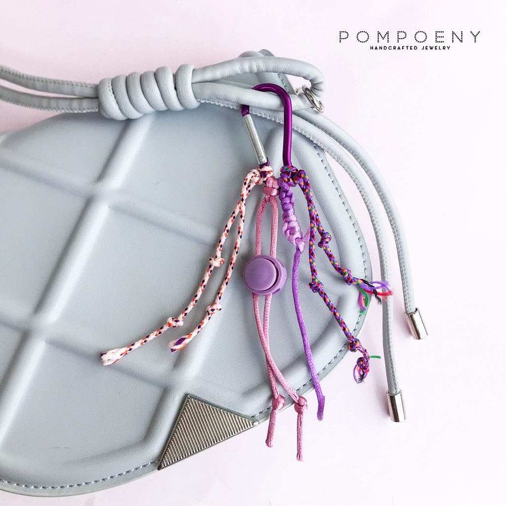 Bag Charm / MINI Carabiner Bag Charm / Mini Bag Charm/ Airpods Charm/ Gantungan Airpods / Keychain / Bags Charm Handmade - POMPOENY