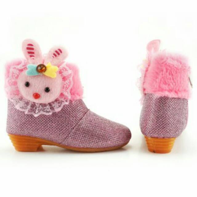 Sepatu Boot Anak Cewek Bulu Boneka (6bln - 5thn) Pink