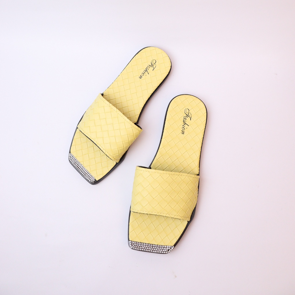 Keyra Sandal Wanita Kepang Casual - Demorin