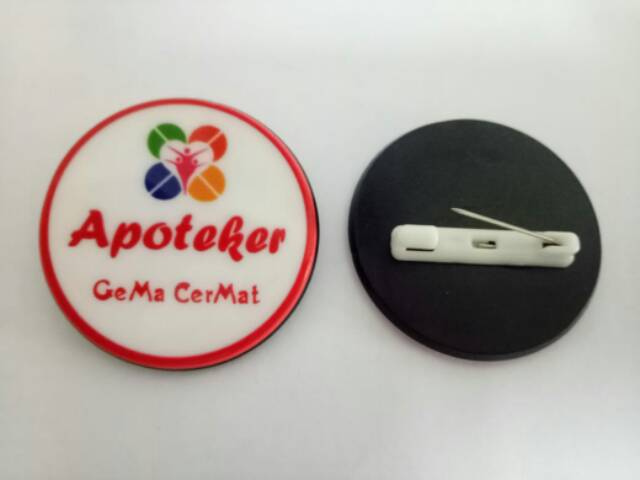 PIN BULAT APOTEKER GEMA CERMAT