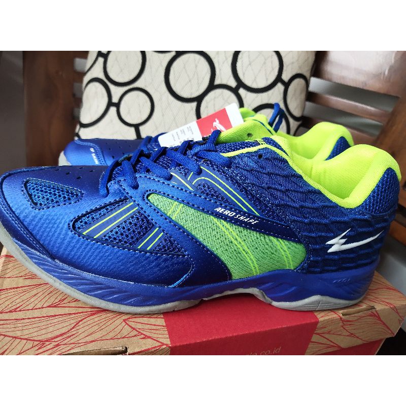 Sepatu badminton Eagle ORI Wardens