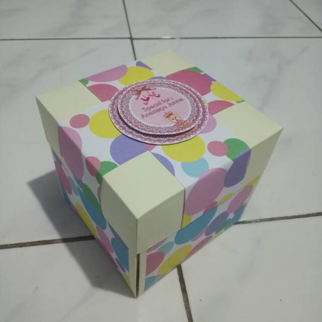 

Kotak Kejutan Mekar Ornamen / Exploding Box Explosion Box Kotak Ajaib Kotak Kado Gift Box Photo Box