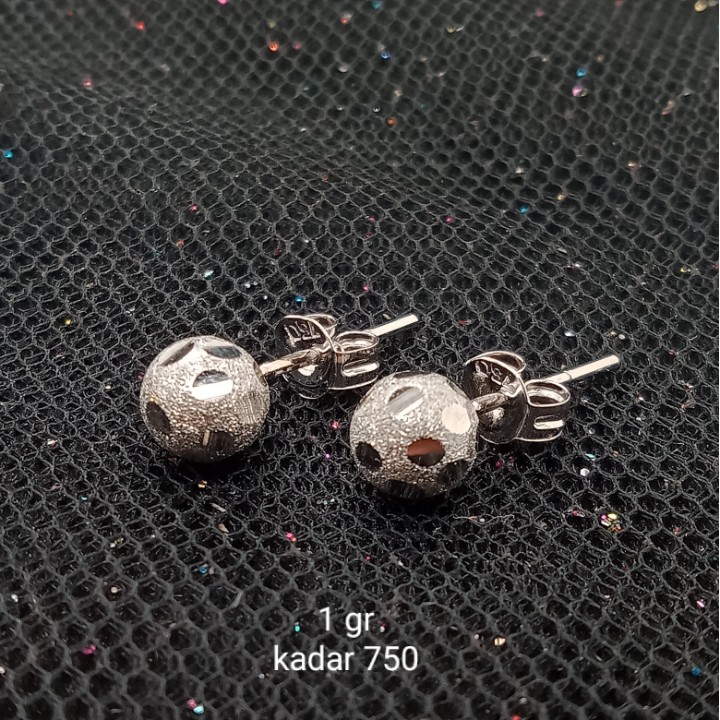 Anting Emas 17 K - 1gr Kadar 750 - 2302